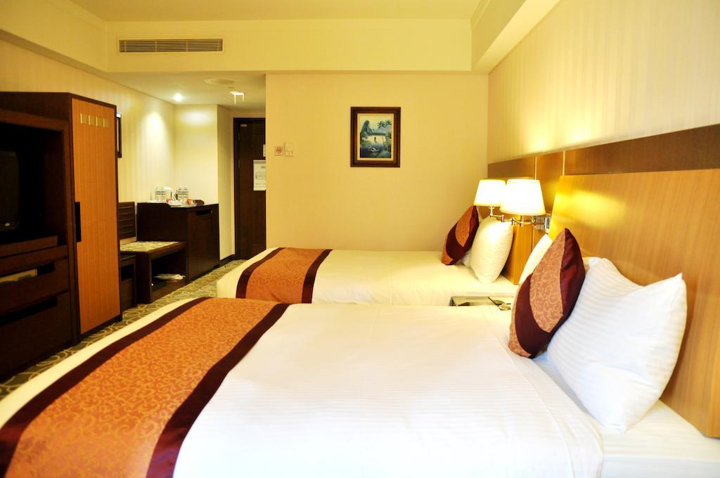 Evergreen Plaza Hotel - Tainan Oda fotoğraf Deluxe Room